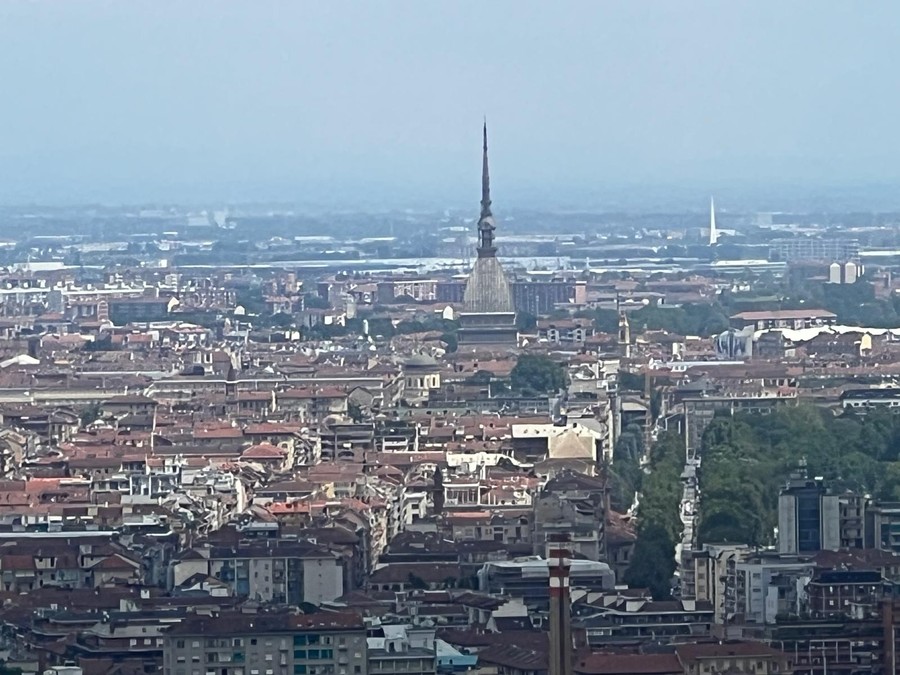 LINEAITALIAPIEMONTE.IT: Mercato immobiliare a Torino, nel 2023 giù le compravendite del 7,7% e aumento dei prezzi del 2,7% ma il mattone resta un bene rifugio